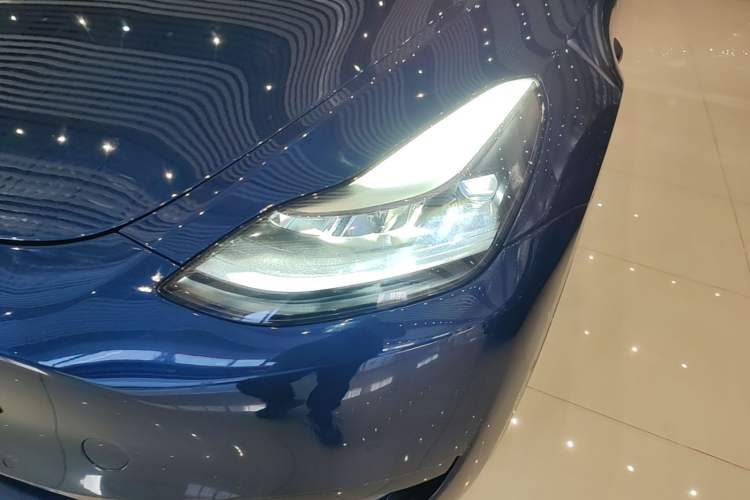 Used Tesla Model Y 2023 Rear-Wheel-Drive Version Left Front Headlight