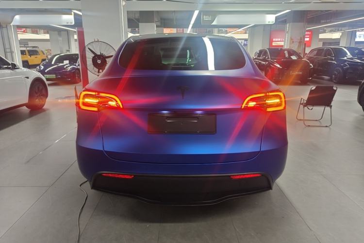 Used Tesla Model Y 2023 Long-Range All-Wheel-Drive Version Rear