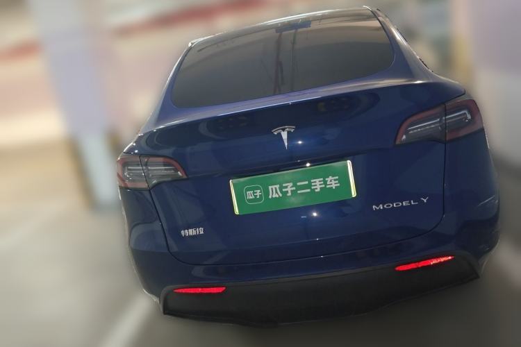 Used Tesla Model Y 2023 Long-Range All-Wheel-Drive Version Rear