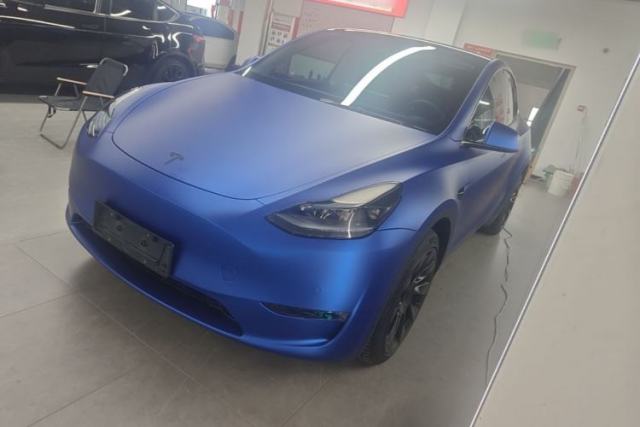 Used Tesla Model Y 2023 Long-Range All-Wheel-Drive Version