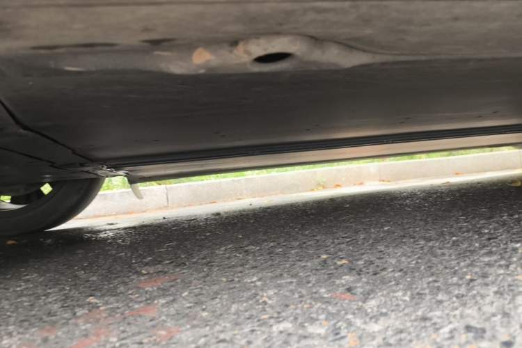 Used Tesla Model Y 2023 Rear-Wheel-Drive Version Chassis Front Left