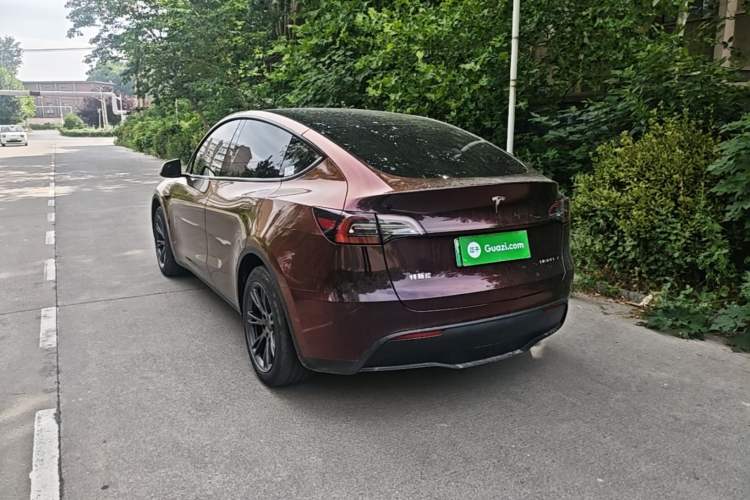 Used Tesla Model Y 2023 Rear-Wheel-Drive Version Rear Left 45 Deg