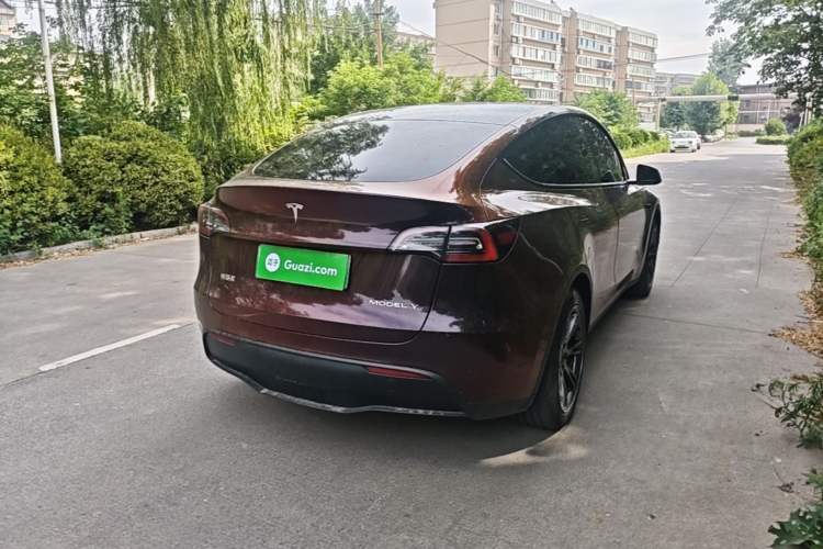 Used Tesla Model Y 2023 Rear-Wheel-Drive Version Rear Right 45 Deg