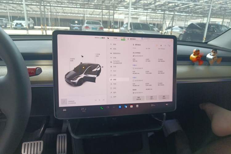 Used Tesla Model Y 2023 Long-Range All-Wheel-Drive Version Instrument Cluster