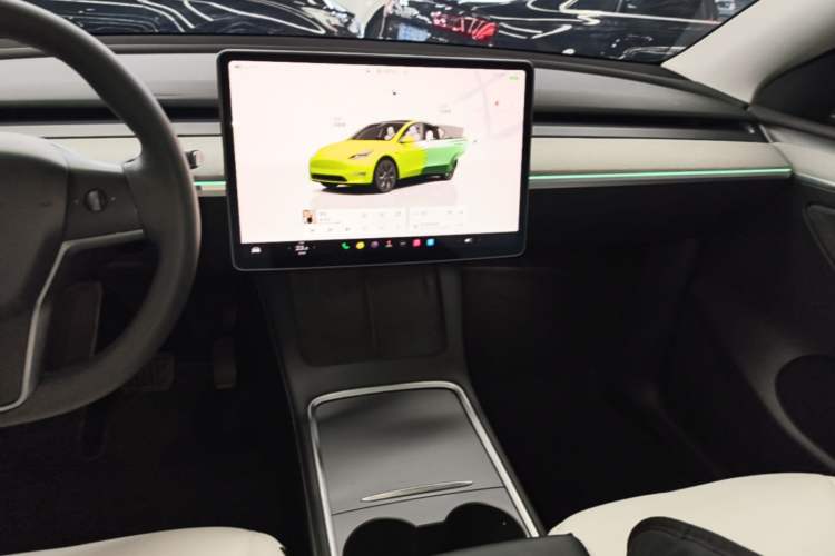Used Tesla Model Y 2023 Long-Range All-Wheel-Drive Version Audio And AC Panel