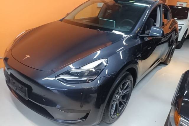 Used Tesla Model Y 2023 Rear-Wheel-Drive Version