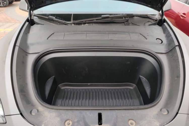 Used Tesla Model Y 2023 Long-Range All-Wheel-Drive Version Engine Bay