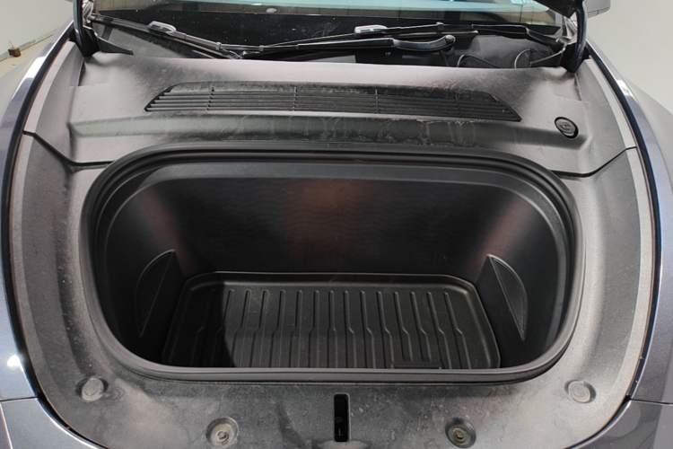 Used Tesla Model Y 2023 Long-Range All-Wheel-Drive Version Engine Bay
