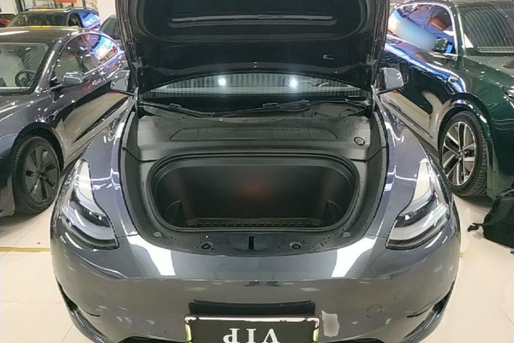 Used Tesla Model Y 2023 Rear-Wheel-Drive Version Engine Bay