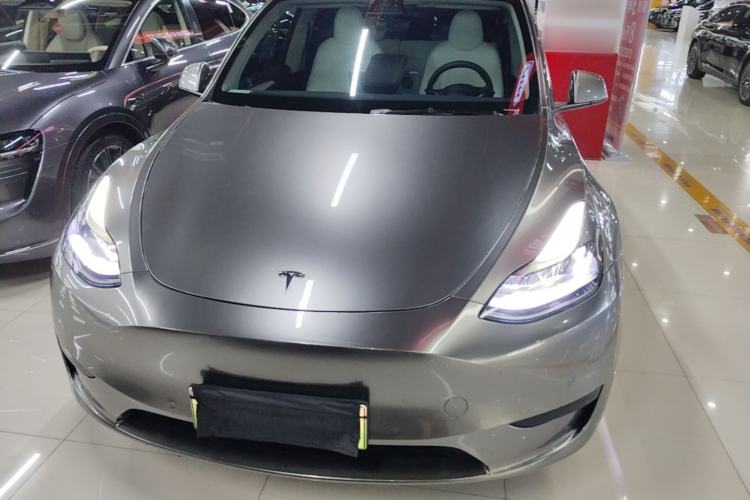 Used Tesla Model Y 2023 Rear-Wheel-Drive Version Front