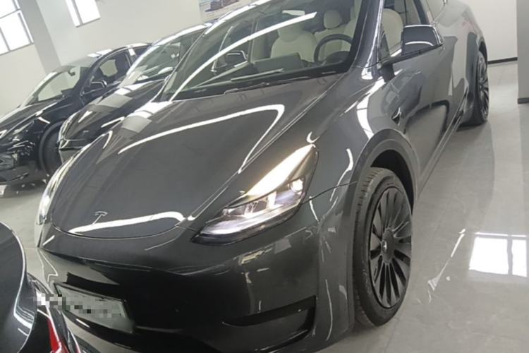 Used Tesla Model Y 2023 Rear-Wheel-Drive Version Front