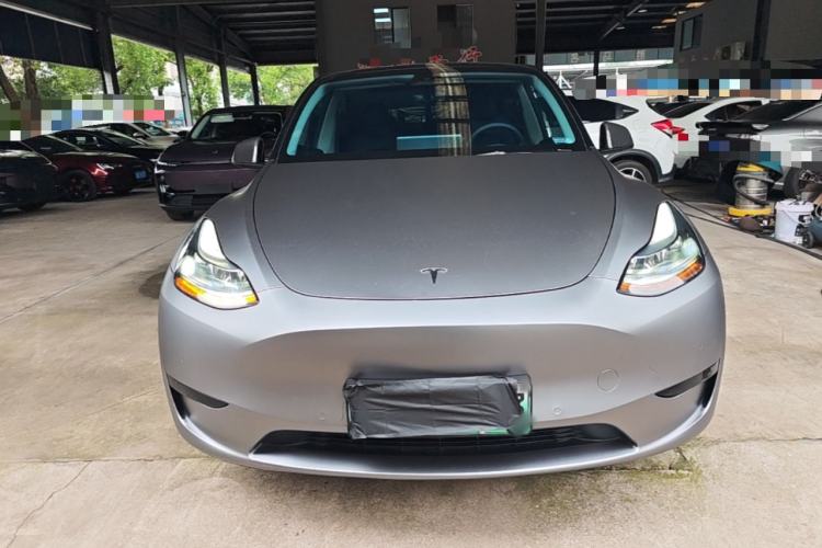 Used Tesla Model Y 2023 Rear-Wheel-Drive Version Front