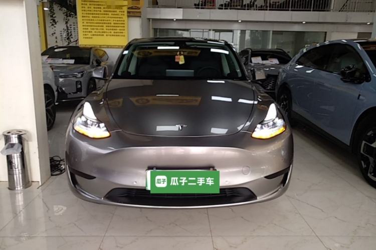 Used Tesla Model Y 2023 Rear-Wheel-Drive Version Front