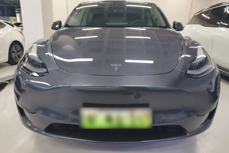Used Tesla Model Y 2023 Rear-Wheel-Drive Version Front