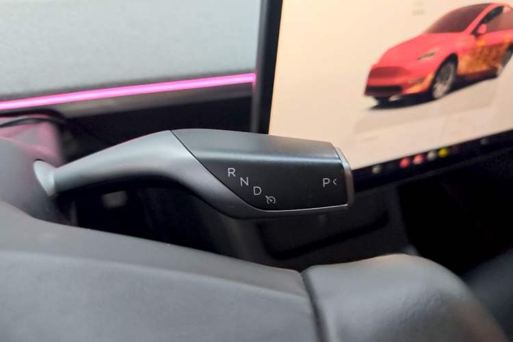 Used Tesla Model Y 2023 Rear-Wheel-Drive Version Gear Lever