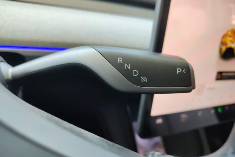 Used Tesla Model Y 2023 Rear-Wheel-Drive Version Gear Lever