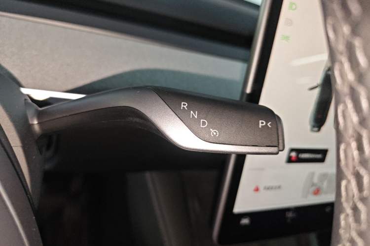 Used Tesla Model Y 2023 Rear-Wheel-Drive Version Gear Lever