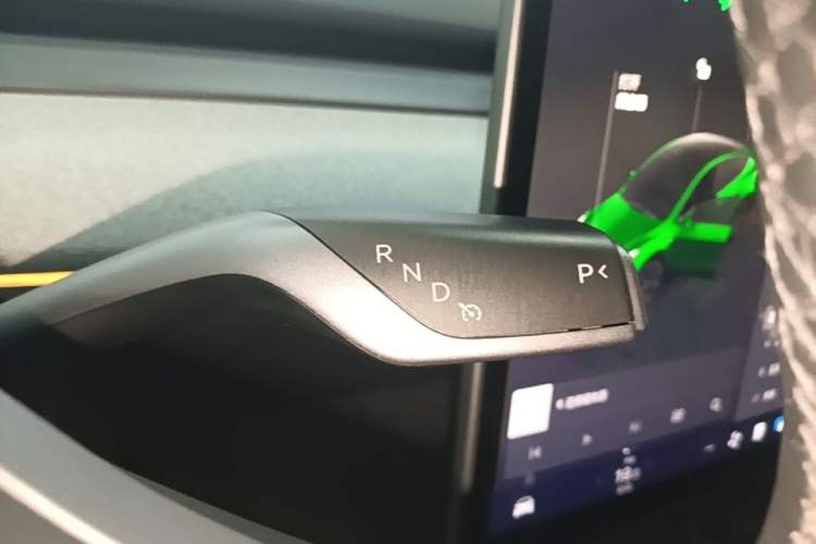 Used Tesla Model Y 2023 Rear-Wheel-Drive Version Gear Lever