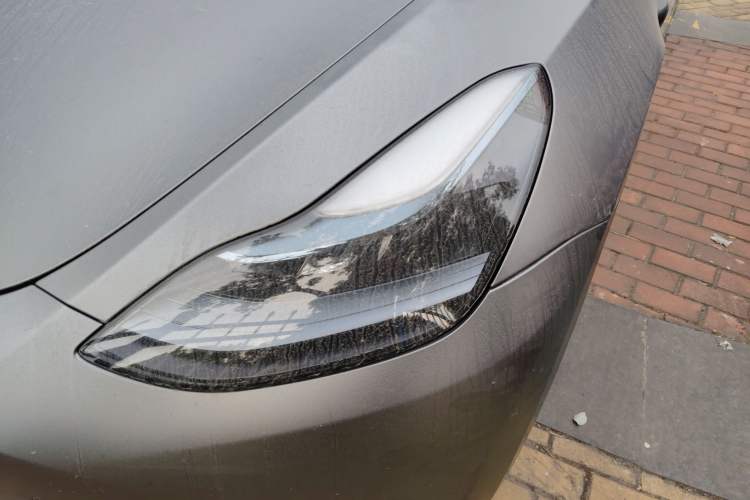 Used Tesla Model Y 2023 Long-Range All-Wheel-Drive Version Left Front Headlight