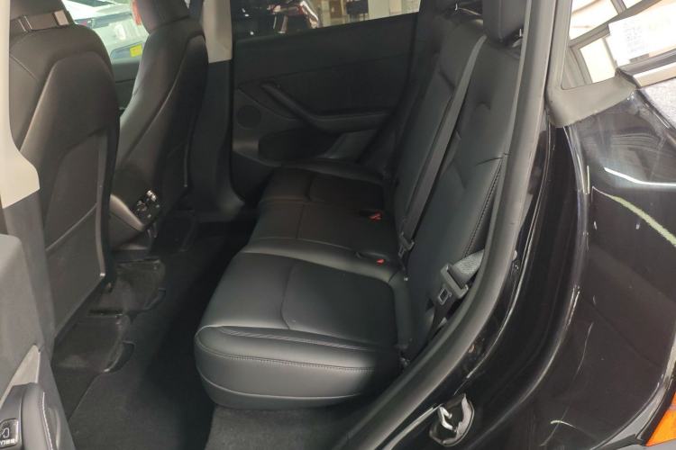 Used Tesla Model Y 2023 Rear-Wheel-Drive Version Left Rear Seat