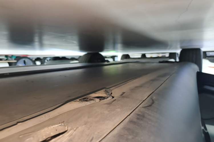 Used Tesla Model Y 2023 Rear-Wheel-Drive Version Left Side Sill