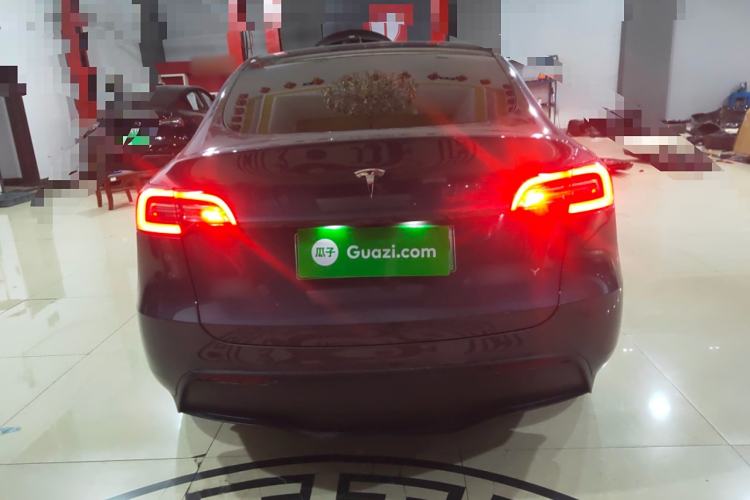 Used Tesla Model Y 2023 Long-Range All-Wheel-Drive Version Rear
