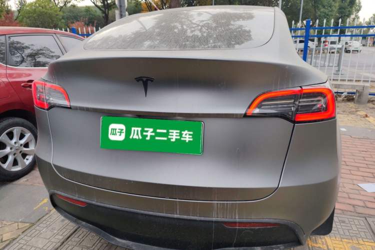 Used Tesla Model Y 2023 Long-Range All-Wheel-Drive Version Rear