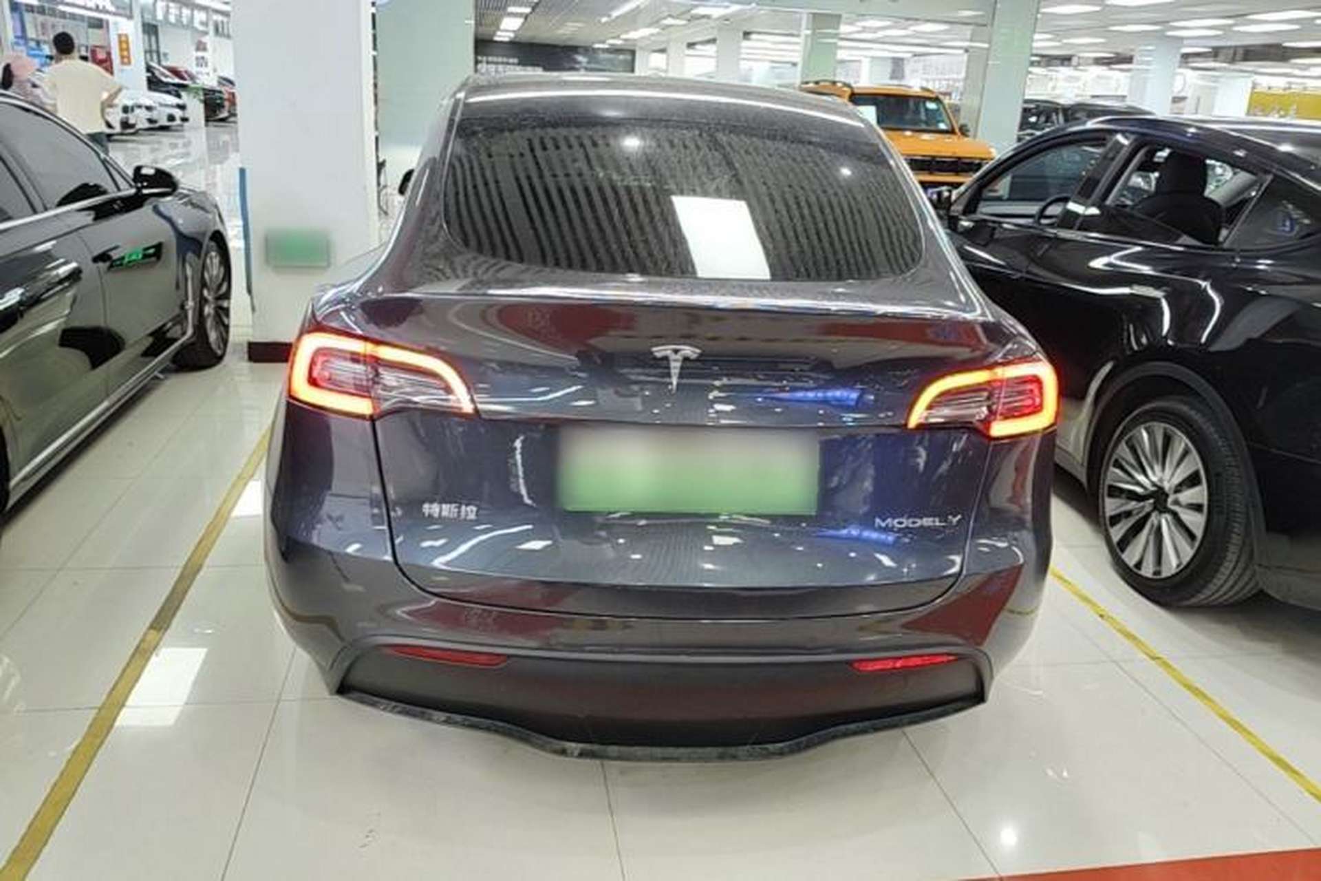 Used Tesla Model Y 2023 Rear-Wheel-Drive Version Rear