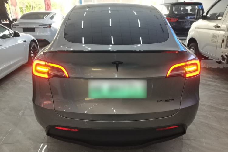 Used Tesla Model Y 2023 Long-Range All-Wheel-Drive Version Rear