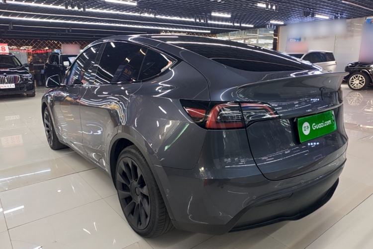 Used Tesla Model Y 2023 Rear-Wheel-Drive Version Rear Left 45 Deg