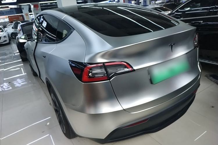 Used Tesla Model Y 2023 Rear-Wheel-Drive Version Rear Left 45 Deg
