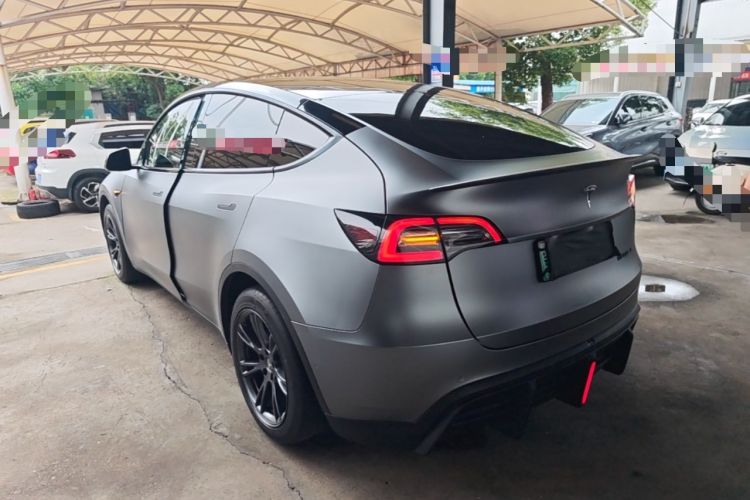 Used Tesla Model Y 2023 Rear-Wheel-Drive Version Rear Left 45 Deg