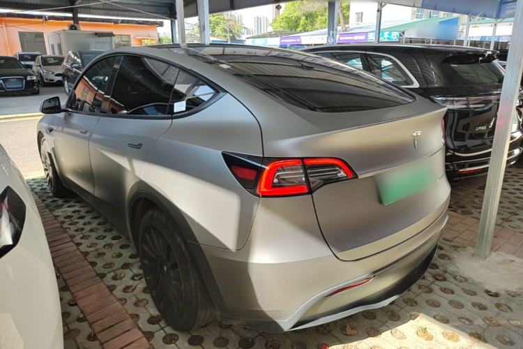 Used Tesla Model Y 2023 Rear-Wheel-Drive Version Rear Left 45 Deg