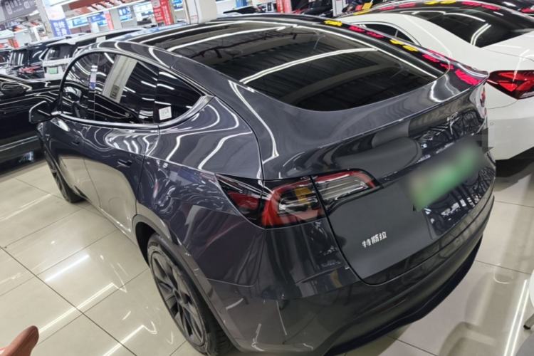 Used Tesla Model Y 2023 Long-Range All-Wheel-Drive Version Rear Left 45 Deg