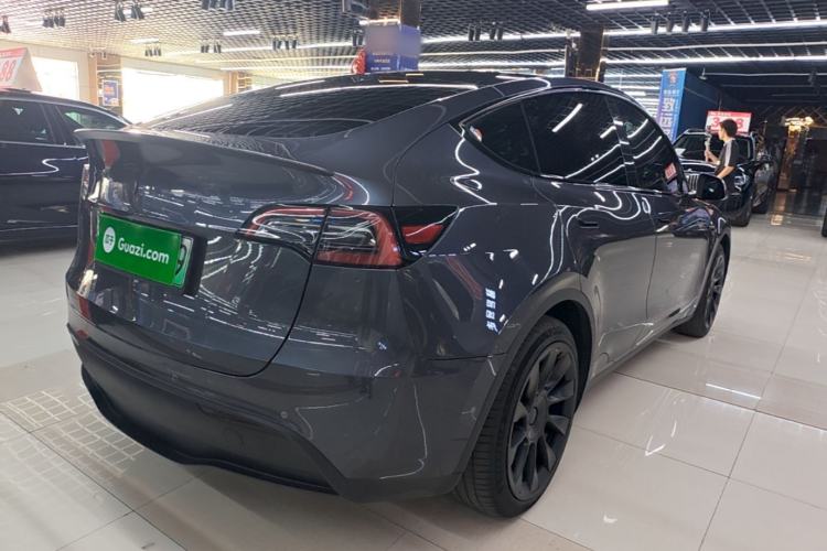 Used Tesla Model Y 2023 Rear-Wheel-Drive Version Rear Right 45 Deg