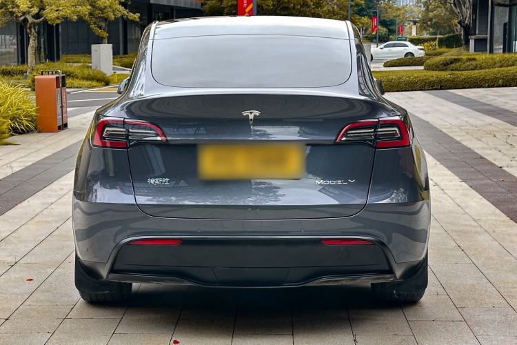 Used Tesla Model Y 2023 Rear-Wheel-Drive Version Rear