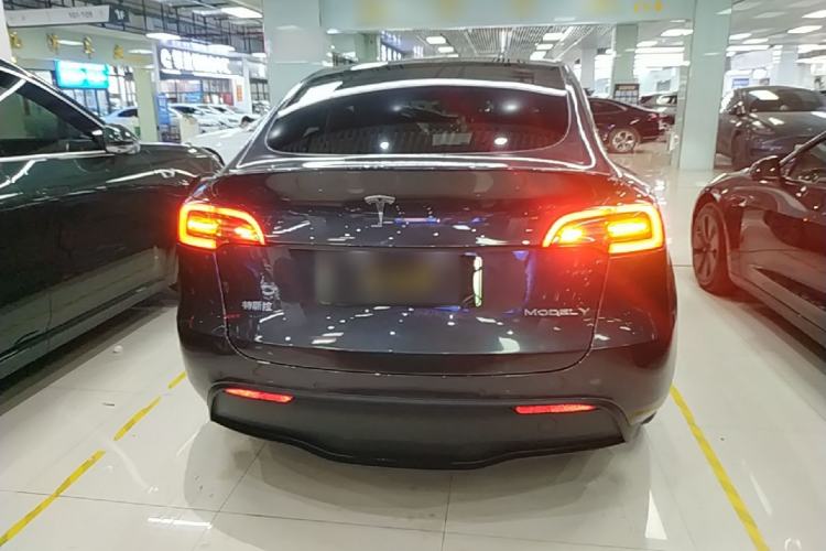 Used Tesla Model Y 2023 Rear-Wheel-Drive Version Rear