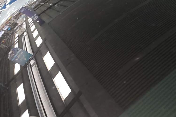 Used Tesla Model Y 2023 High-Performance All-Wheel-Drive Version Roof