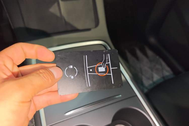Used Tesla Model Y 2023 Rear-Wheel-Drive Version Vehicle Key