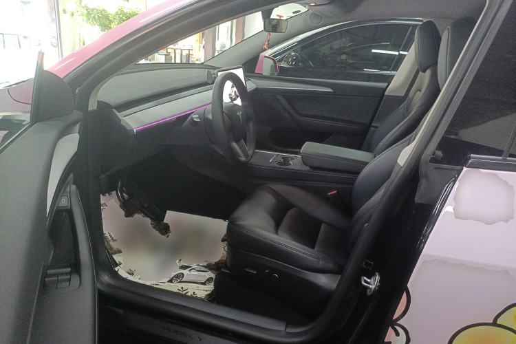 Used Tesla Model Y 2023 Rear-Wheel-Drive Version Driver Seat