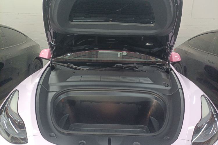 Used Tesla Model Y 2023 Rear-Wheel-Drive Version Engine Bay