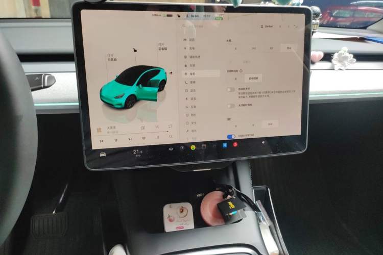 Used Tesla Model Y 2023 Rear-Wheel-Drive Version Audio And AC Panel