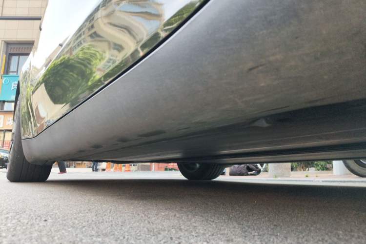 Used Tesla Model Y 2023 Rear-Wheel-Drive Version Chassis Front Right