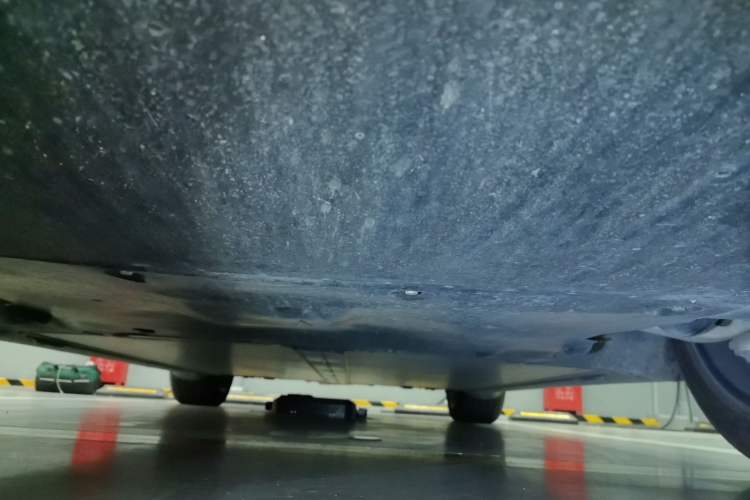 Used Tesla Model Y 2023 Rear-Wheel-Drive Version Chassis Front