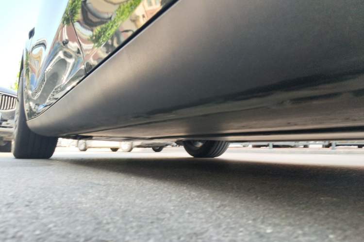 Used Tesla Model Y 2023 Rear-Wheel-Drive Version Chassis Rear Left