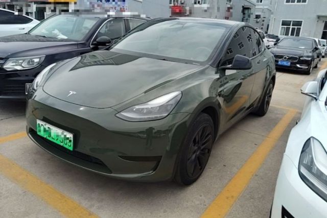 Used Tesla Model Y 2023 Rear-Wheel-Drive Version