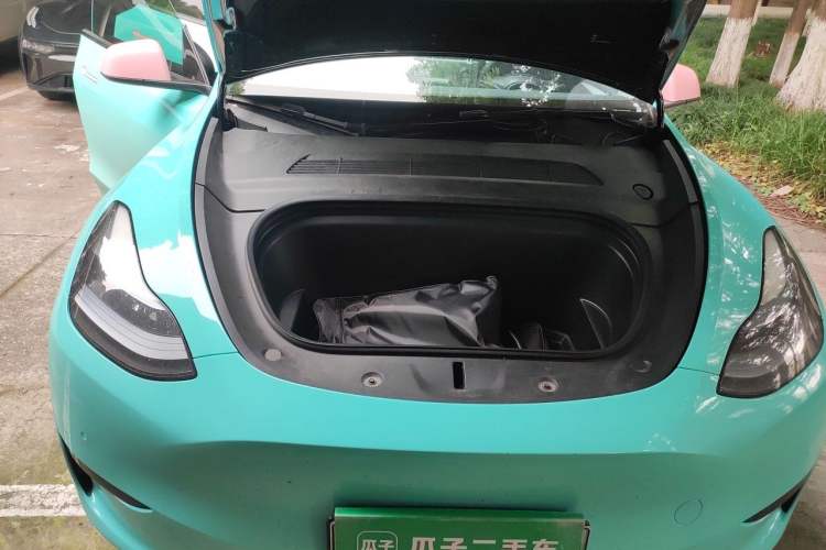 Used Tesla Model Y 2023 Rear-Wheel-Drive Version Engine Bay