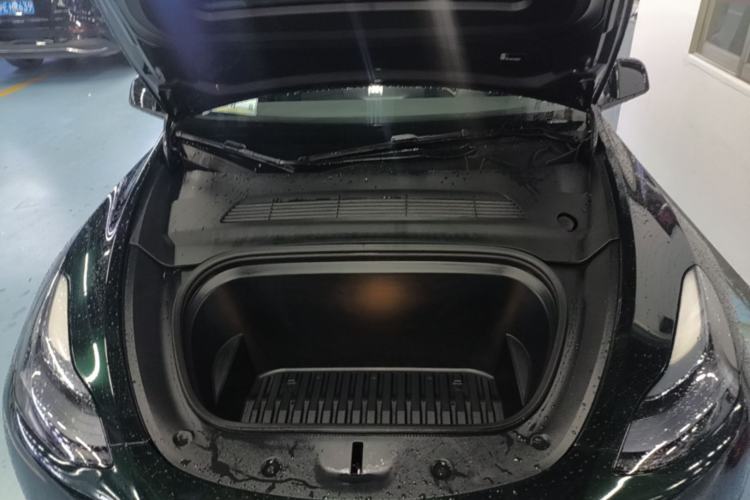 Used Tesla Model Y 2023 Rear-Wheel-Drive Version Engine Bay