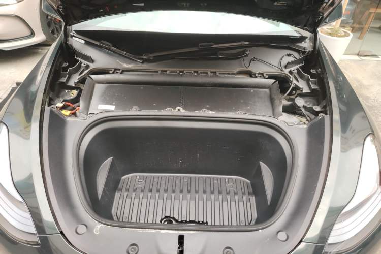Used Tesla Model Y 2023 Long-Range All-Wheel-Drive Version Engine Bay
