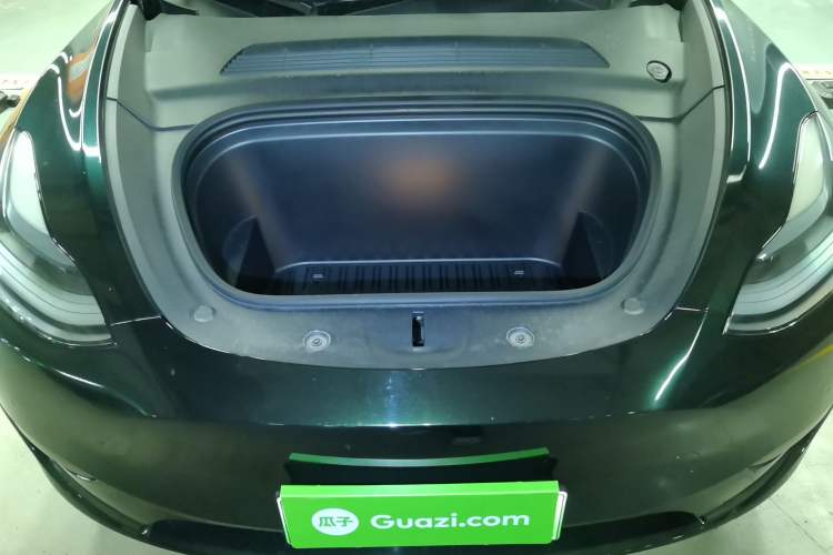 Used Tesla Model Y 2023 Rear-Wheel-Drive Version Engine Bay